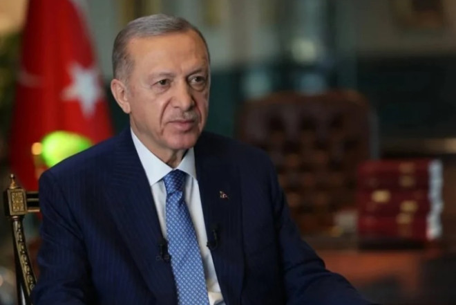 Ərdoğan sosial şəbəkələri “kanalizasiya” adlandırdı 