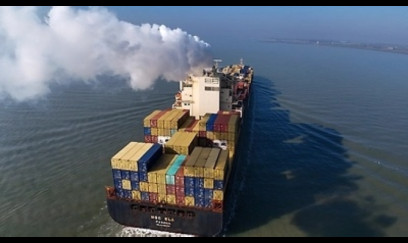 İran Oman sahillərində gəmini VURDU