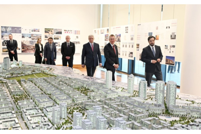 Latviya Prezidenti “Bakı Ağ Şəhər”də - FOTOLAR