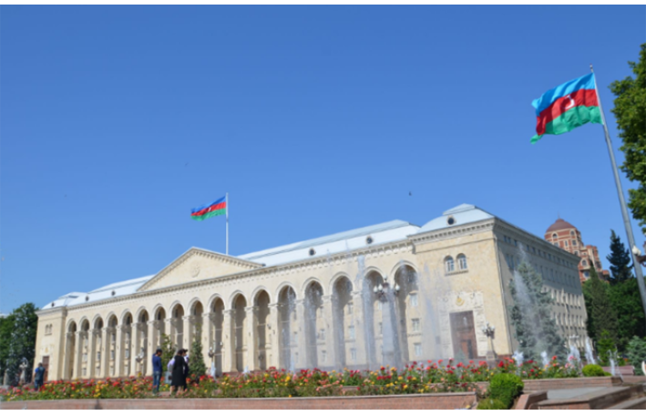 Prokurorluq Gəncə İcra Hakimiyyətində araşdırma aparır