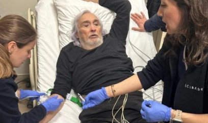 Tamaşaçı səhnəyə çıxıb mübahisəyə başladı, məşhur aktyor xəstəxanalıq oldu - FOTO/VİDEO