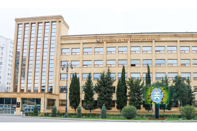 Bakıda imtahana girdiyi saatda Gəncədə iclasa çıxış etdi- ETSN-də müəmmalı təyinat