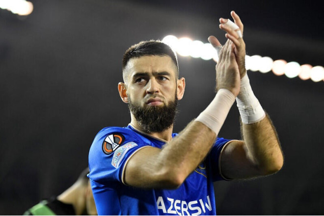 Şahruddin Elvinə söz atırdı? - FOTO