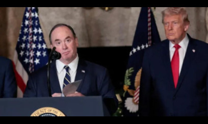 Milyarder nazirin istefa səbəbi 