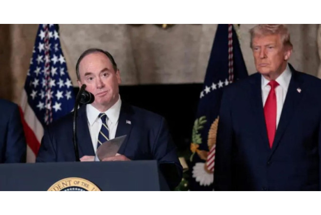 Milyarder nazirin istefa səbəbi 