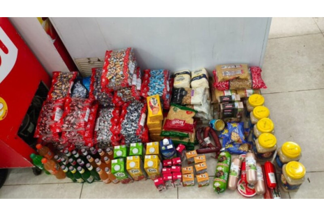 Salyanda marketdə istehlaka yararsız məhsullar aşkarlanıb 