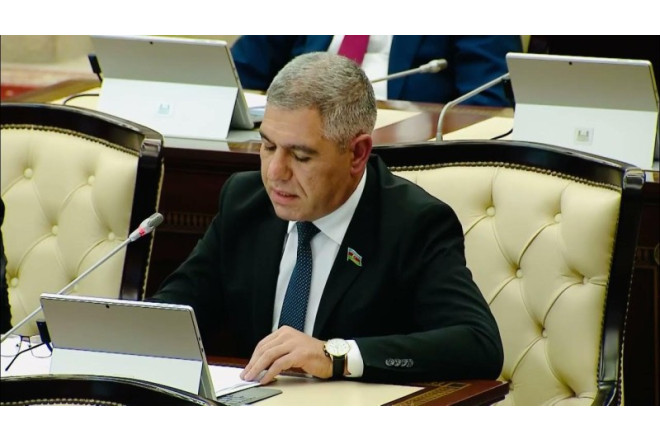 Deputat: Regionlarda əhalinin illik gəlirləri 32 milyard manatdan çox olub 