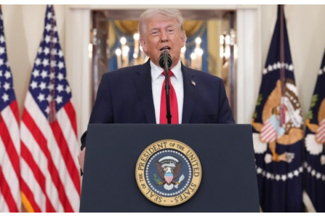 Tramp qərarını ləğv etdi 