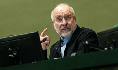 ABŞ-ə qarşı əsas mübarizə maliyyə cəbhəsində gedir 