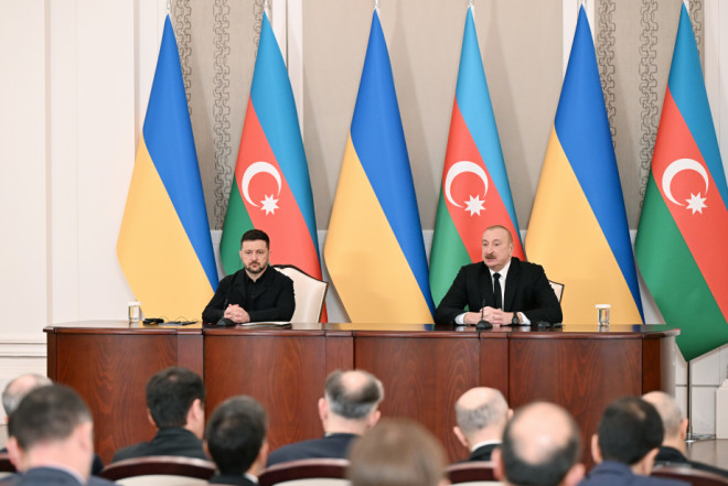 Prezidentlər mətbuata bəyanatlarla çıxış ediblər - FOTOLAR