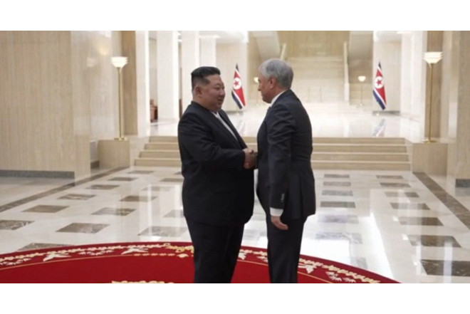 Volodin Pxenyanda Kim Çen Inla görüşdü - VIDEO