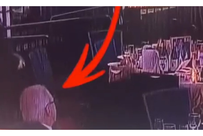 Vaşinqtondakı atışma zamanı zalda ən sakit qalan qonaq gündəm oldu - VIDEO