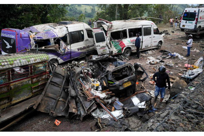 Kolumbiyada terror aktı - 20 nəfər ÖLDÜ