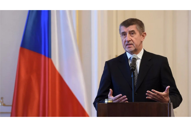 Andrey Babiş Azərbaycana rəsmi səfərə gəlib 