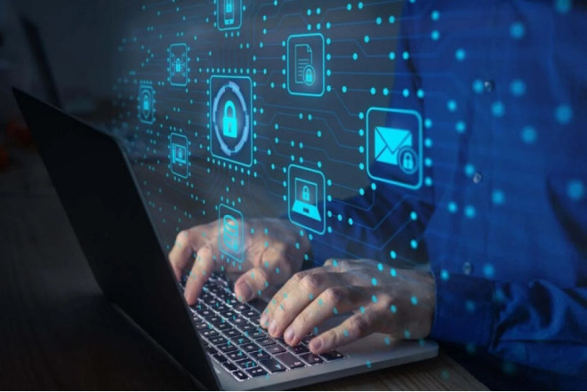 Pezeşkianın ofisi internet məhdudiyyətlərinin səbəbini AÇIQLADI