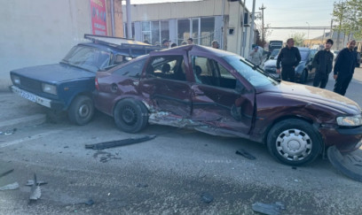 Gəncədə zəncirvari qəza baş verib 