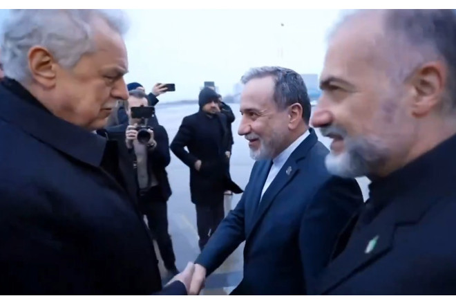 Əraqçi Peterburqdadır - Putinlə görüşəcək - VİDEO