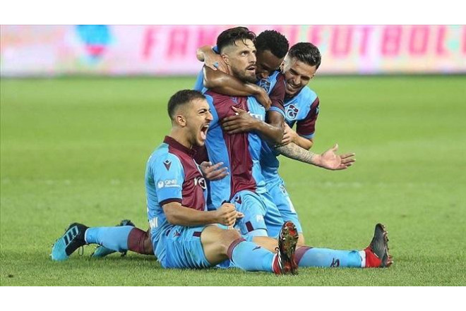 "Beşiktaş"dan bərabərlik, "Trabzonspor" uduzdu 