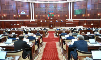 Deputatlar toplaşır - MSK-nın tərkibi yenilənir