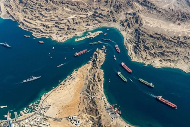 İran daxilində hakimiyyət strukturlarında fikir ayrılıqları dərinləşir