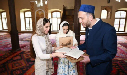 Leyla və Arzu Əliyevalara görün nə hədiyyə olundu? 
