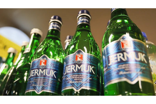 Rusiya Ermənistana QADAĞA QOYDU