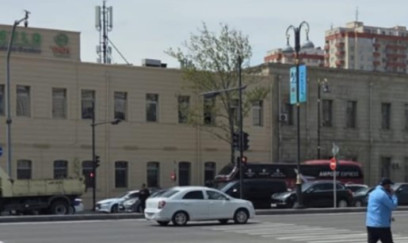 Yusif Səfərov küçəsində laxlayan dirək dəyişdirildi - 