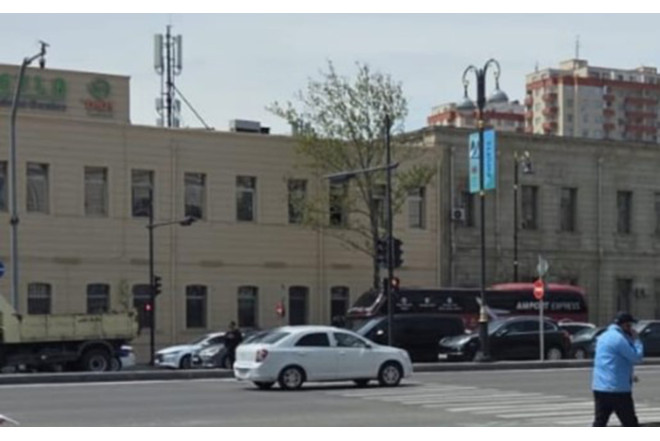 Yusif Səfərov küçəsində laxlayan dirək dəyişdirildi - 