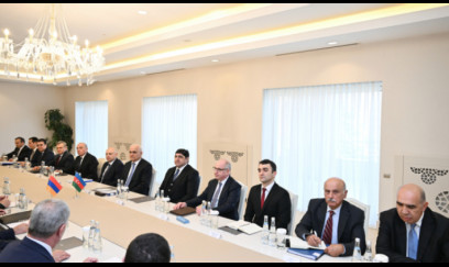 Təcili xəbər: İrəvanda həlledici danışıqlar keçirilir