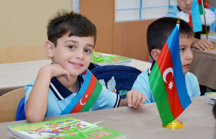 Birinci sinfə qəbul prosesi yeniləndi - nələr dəyişdi?