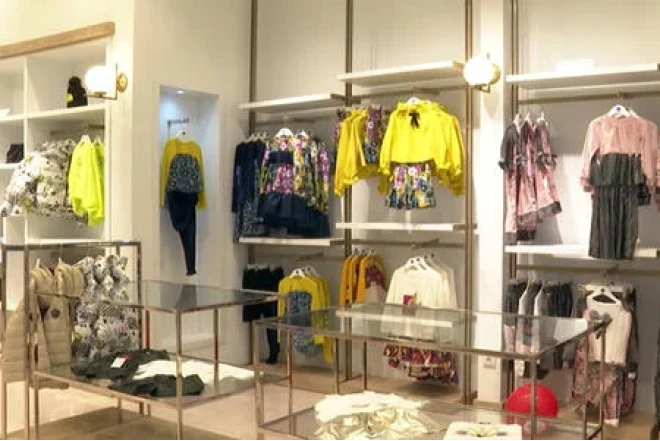 Məşhur ticarət mərkəzi bağlanır? - VİDEO