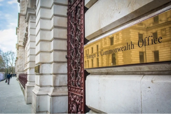 Britaniya rusiyalı diplomatın akkreditasiyasını ləğv edib  Britaniya rusiyalı diplomatın akkreditasiyasını ləğv edib 