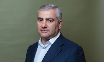 Ermənistanda Karapetyanın partiyasının tərəfdarları rüşvətə görə saxlanıldılar 