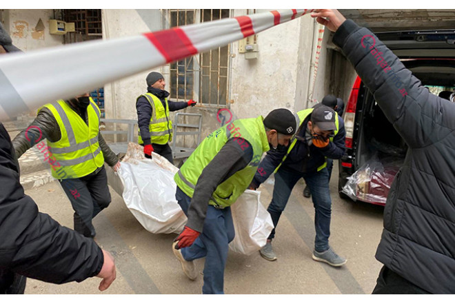 14 yaşlı qızla 19 yaşlı oğlan qonaq getdikləri evdə zəhərləndi - Biri öldü + YENİLƏNİB