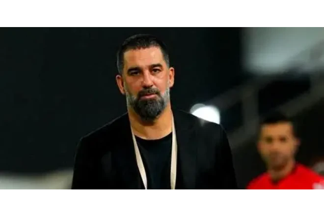 Arda Turan "Kristal Palas"la qarşılaşmadan danışdı 