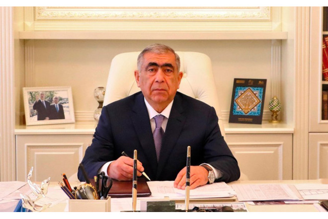 Saleh Məmmədov pul ayırmadığından - Aylardır maaş almırlar