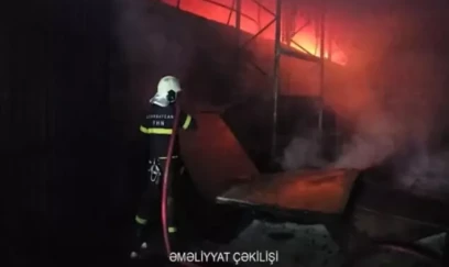 Bakı-Sumqayıt yolundakı obyektlərdə YANĞIN - VİDEO