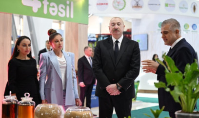 Prezident 19-cu “Caspian Agro Week” və 31-ci “InterFood Azerbaijan” sərgiləri ilə tanış olub 