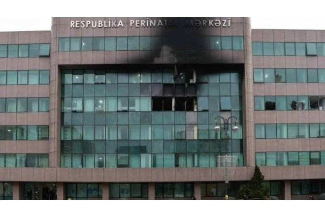 Perinatal Mərkəzdəki yanğın işi - Prokuror ağır cəza istədi, vəkillər isə...
