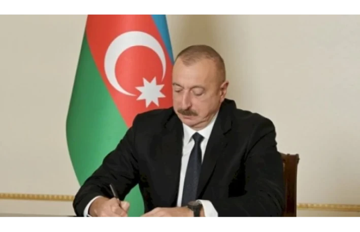 Prezident bu qanunu dəyişdi 