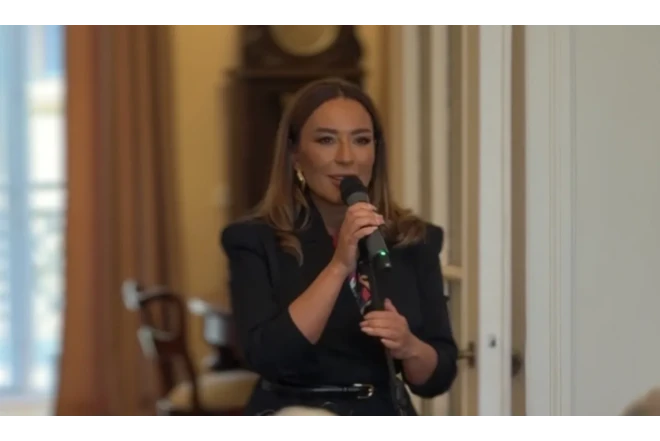 Tünzalə Ağayeva “Bir ocaqda iki şairin işığı” adlı poeziya gecəsində- FOTO/VİDEO
