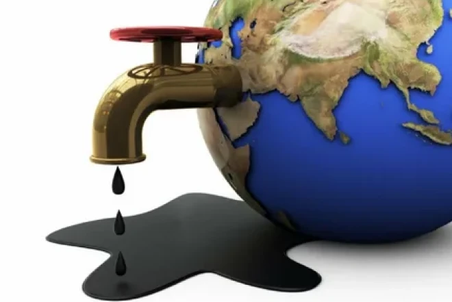 Dünya neft qıtlığı təhlükəsi ilə üz-üzədirmi? 