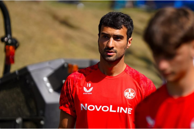 Mahir Emreli baş məşqçiyə görə Almaniya klubundan ayrılır 