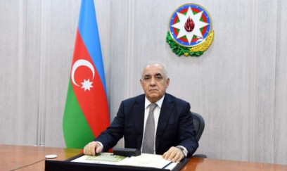 Əli Əsədov yeni qərar imzaladı