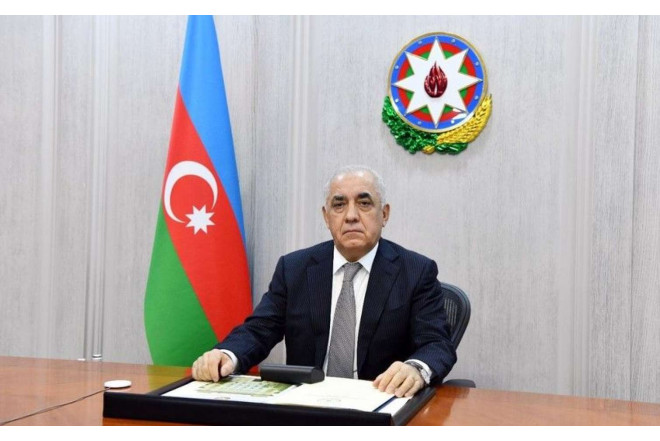 Əli Əsədov yeni qərar imzaladı