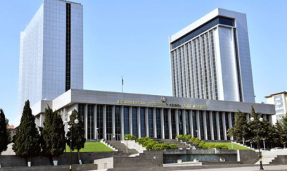 Parlamentin plenar iclası başlayıb 