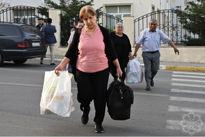 107 ailə doğma Şükürbəyliyə qovuşur