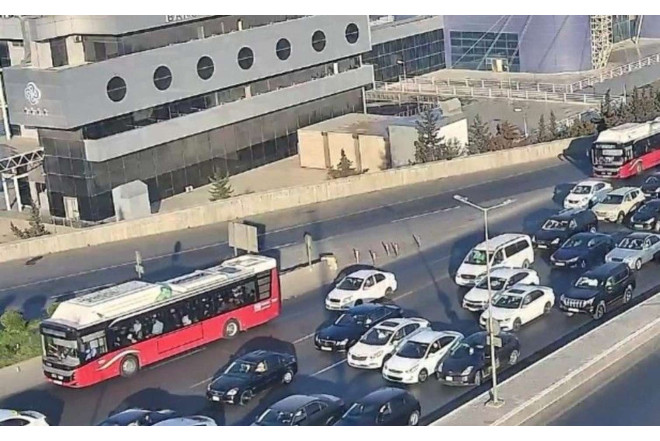 Bakının bu küçələrində sıxlıq var - SİYAHI