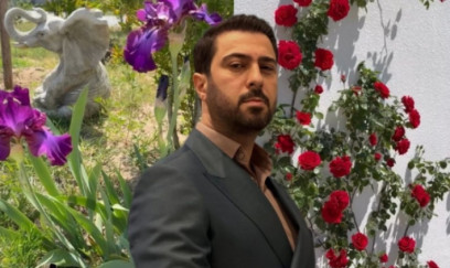 Namiq Qaraçuxurlu bağını nümayiş etdirdi - VIDEO