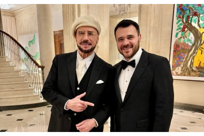 Emin Hollivud ulduzu ilə - FOTO 